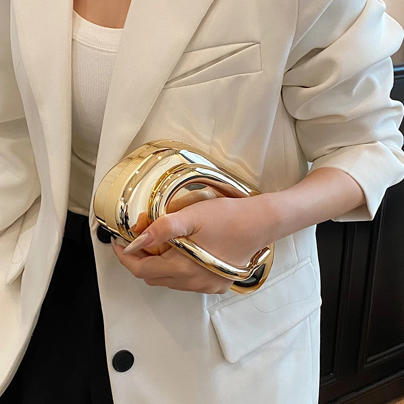 Boîte de fermeture en or poche - Women Bags 2026 Trends avis et prix