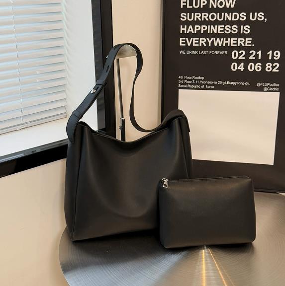 Sac fourre-tout en cuir tendan - Women Bags 2026 Trends avis et prix