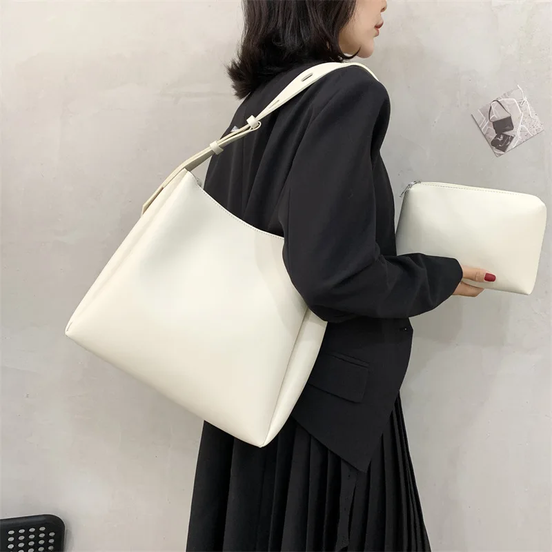 Sac fourre-tout en cuir tendan - Women Bags 2026 Trends avis et prix