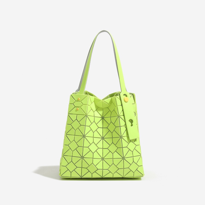 Sac fourre-tout géométrique te - Women Bags 2026 Trends avis et prix