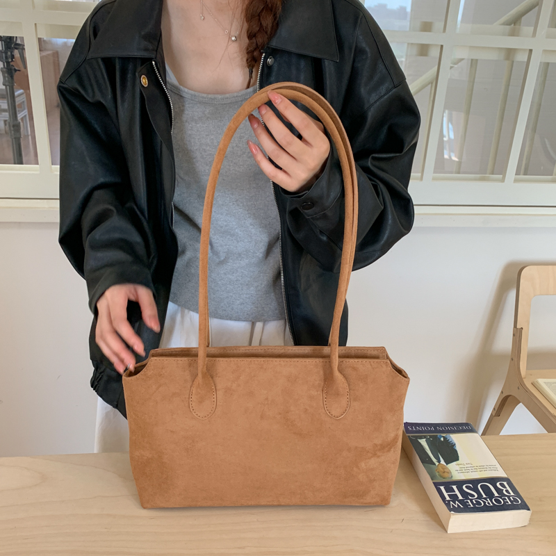 Sac à aisselles en daim marron - Women Hand Bags For Office avis et prix